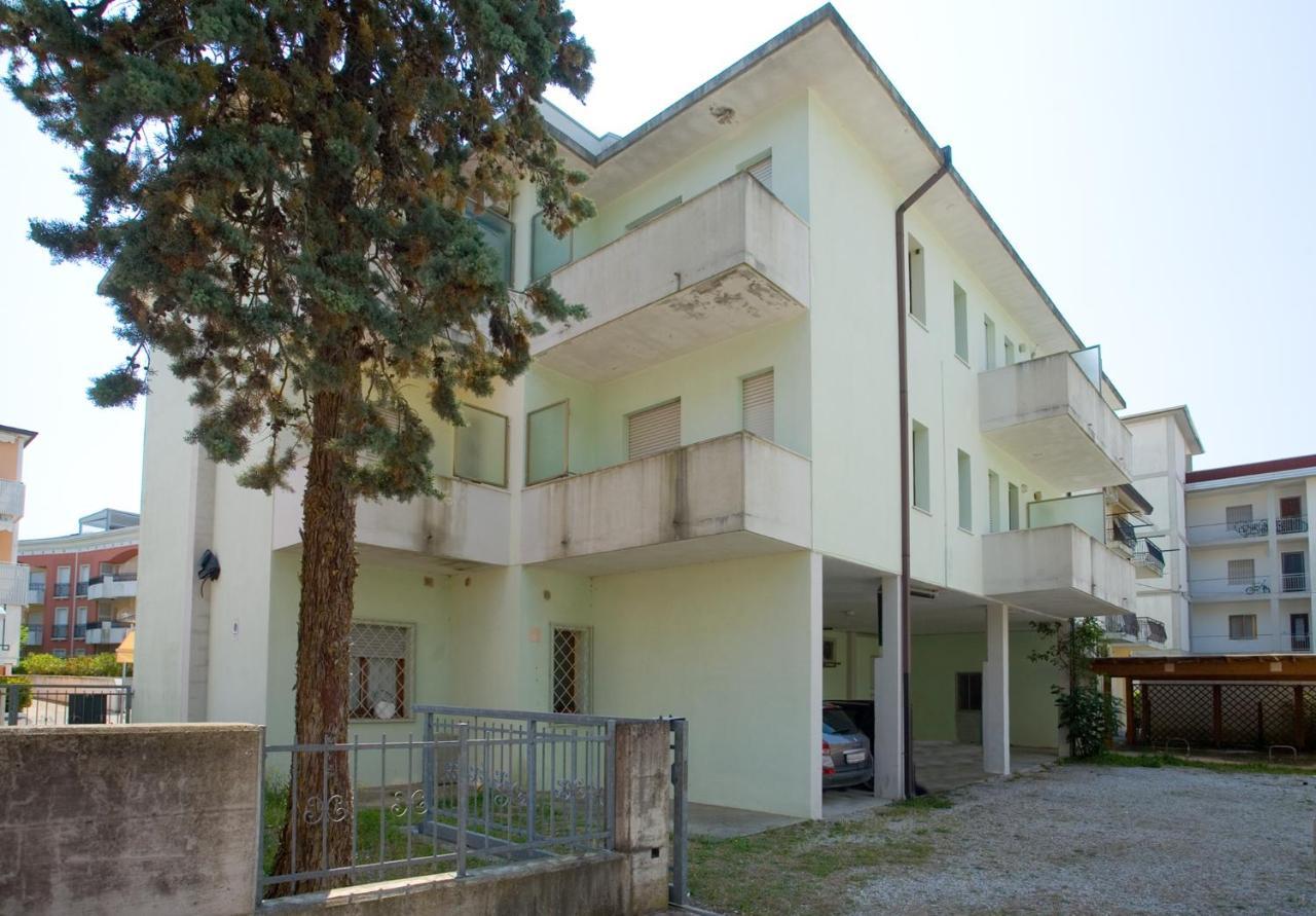 Villa Perla à Bibione Extérieur photo
